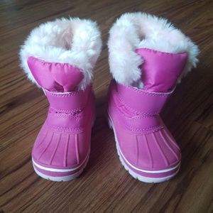 Cat and Jack pink toddler snow boots